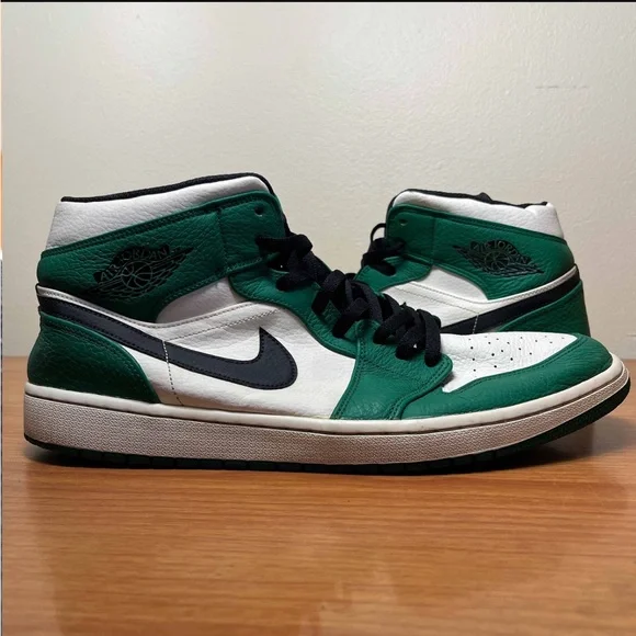 Jordan | Shoes | Jordan Mid Pine Green | Poshmark display picture 3